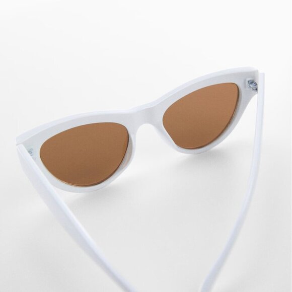 MANGO Cat-eye sunglasses WHITE -NEW WITH TAG! - Picture 3 of 4
